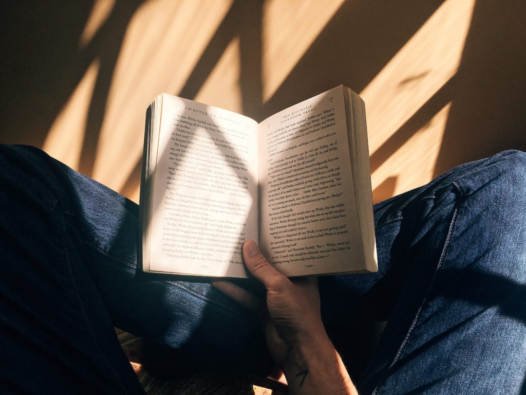 How Does Reading Benefit the Brain? sejal ghanate the lazy gal fat Joe publishing