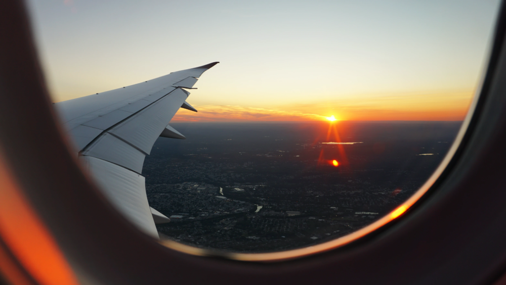here's how to reduce stress while traveling! sejal ghanate the lazy gal fatjoe publishing